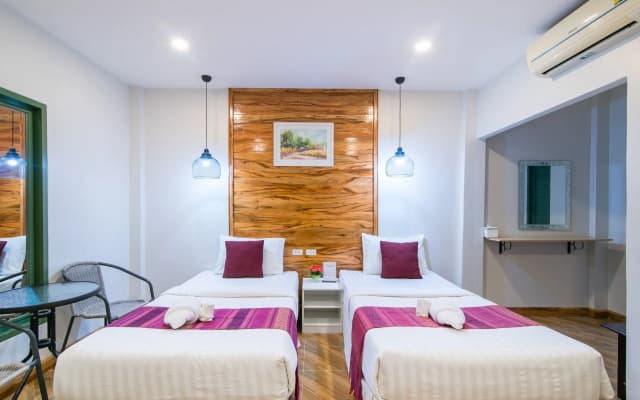 Naruchol Hotel - photo 2
