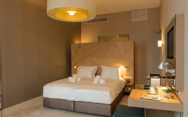 Amadi Panorama Hotel - photo 3