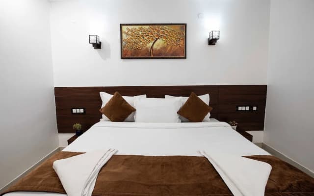HR Grand Hotel - photo 5