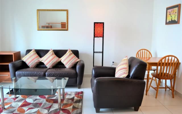Fully Furnished 1BR with Balcony & Marina View - MRVW - photo 5