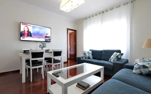 Classbedroom Fira Business Apartment - photo 3