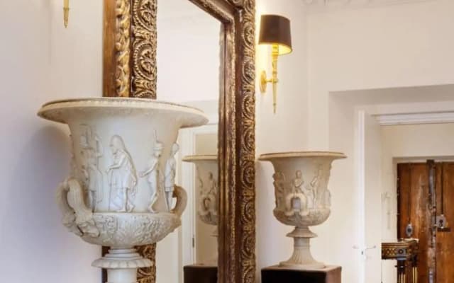 Daphne Luxury Suites - photo 2