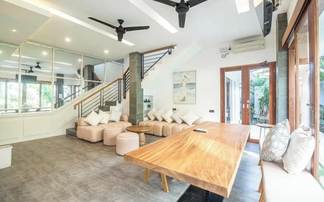 Beautiful 3BR Center Seminyak - photo 4