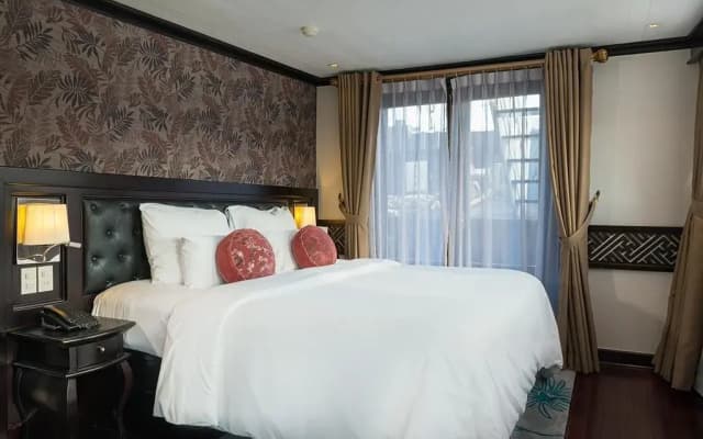 Paradise Luxury Cruise - photo 4