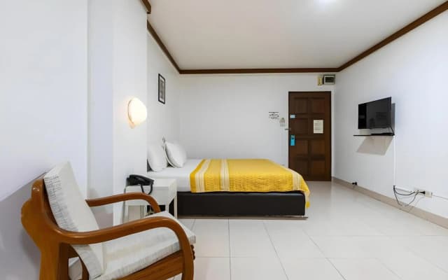 Collection O Howard Square Boutique Hotel - photo 3
