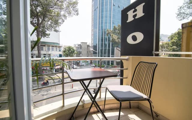 RedDoorz Plus @ Tran Hung Dao Street 2 - photo 3