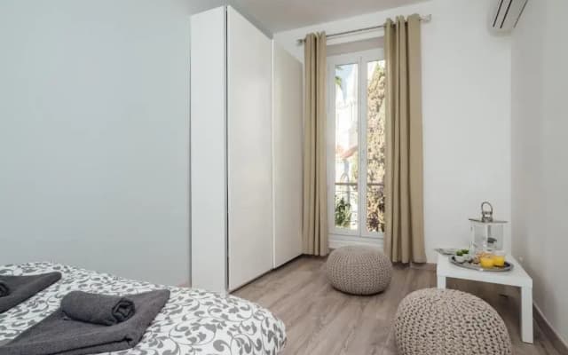 Le Notre Dame 3br with AC and balcony in the heart of Nice Welkeys - photo 4