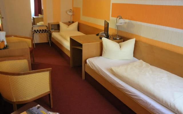 Hotel Graf Pückler - photo 4