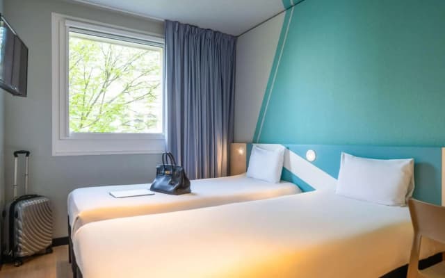 ibis budget Berlin Kurfuerstendamm - photo 3