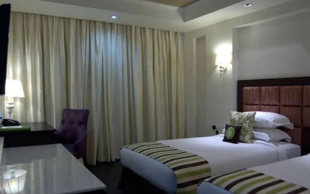 Madhuban Hotel - photo 3