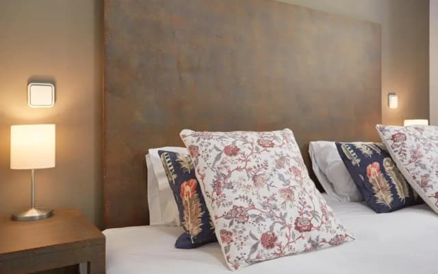 LEEWAYS APARTMENT VI in ALCALA 99 - photo 4