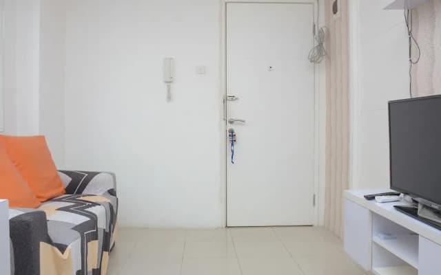 Strategic 2Br at Bassura City Apartment - photo 4