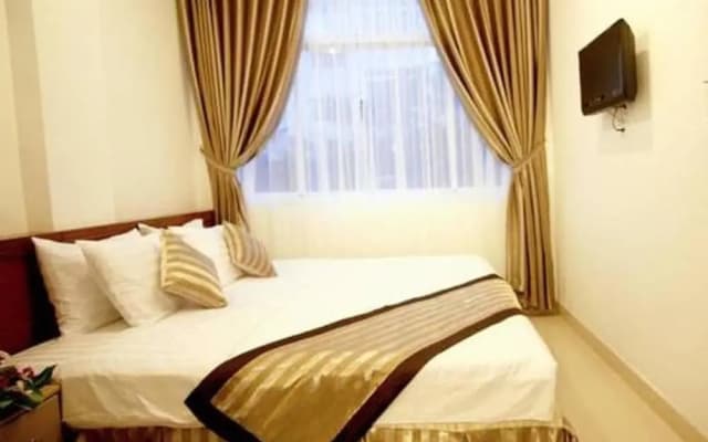 Sunny Hotel Ho Chi Minh - photo 5