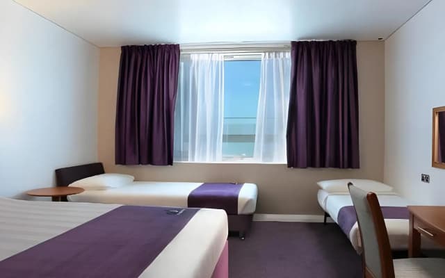 Premier Inn Dubai Silicon Oasis Hotel - photo 5