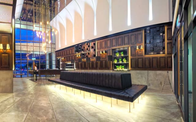 Bespoke Hotel Puchong - photo 2