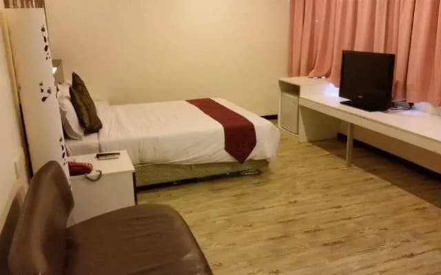 Prince Hotel - photo 4