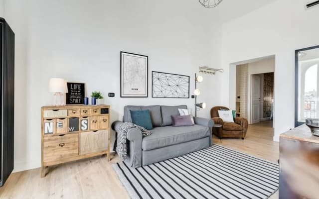 Large & Stylish 3 bed Flat in Excellent Location - photo 5