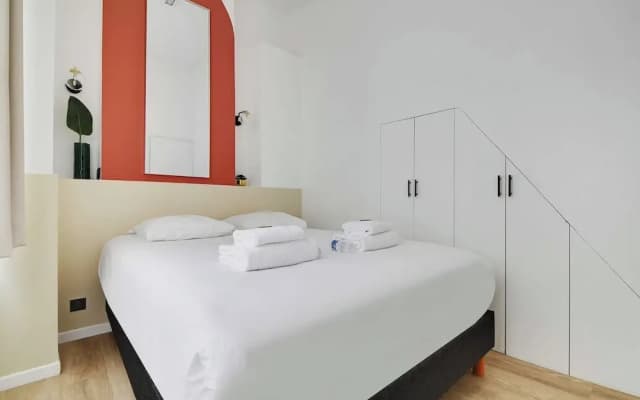 Charming Apartment - 2br/4p - Rochechouart - photo 4