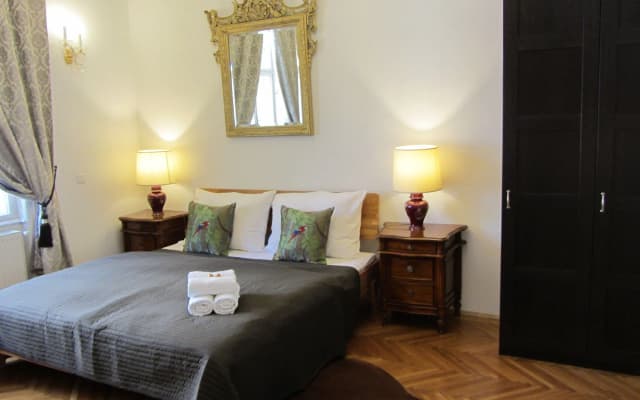 7th Heaven Vienna Center Apartments - photo 2