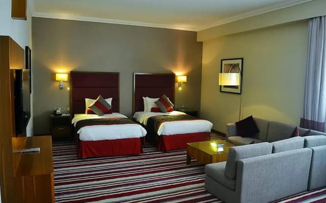 Wonder Palace Hotel Qatar - photo 4