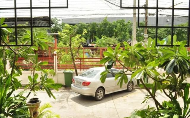 Avana Express Resort - photo 2