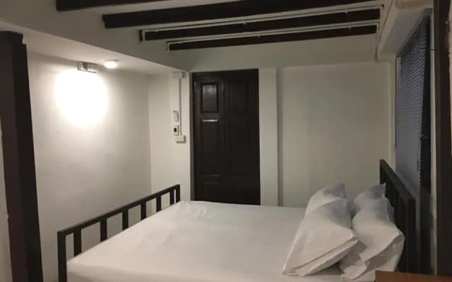 Hidden Sleep Lodge - photo 5
