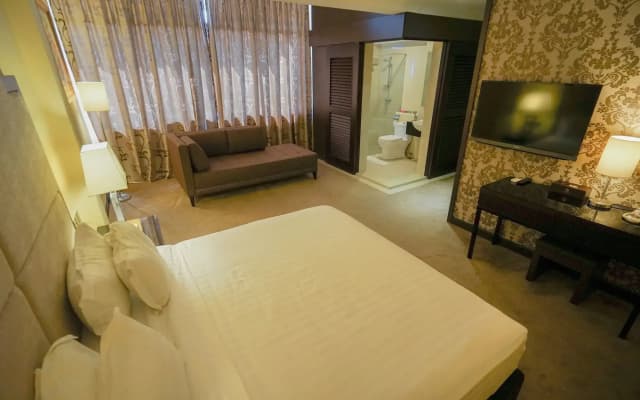 Merdeka Hotel - photo 5