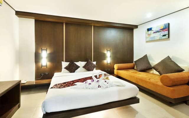 Ratana Hotel Chalong - photo 3