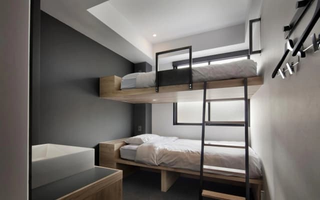 Piece Hostel Sanjo - photo 4