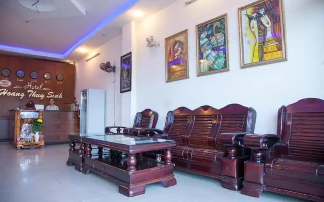 Hoang Thuy Sinh Hotel - photo 2