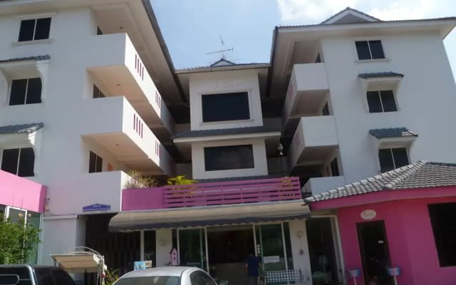 Wiangchomphu Hotel - photo 3