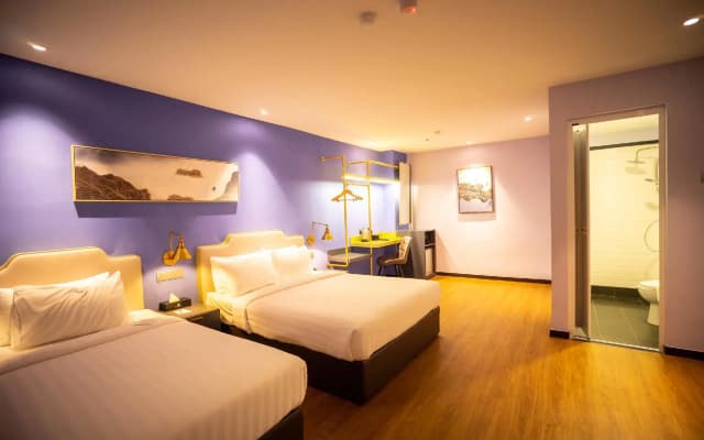 Le Embassy Hotel Georgetown - photo 5