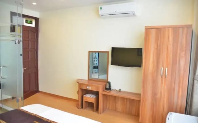 My Iris Hotel - photo 3