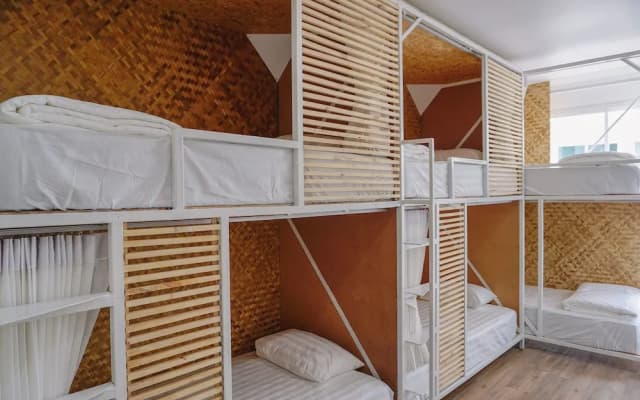 Ralph Hostel - photo 4
