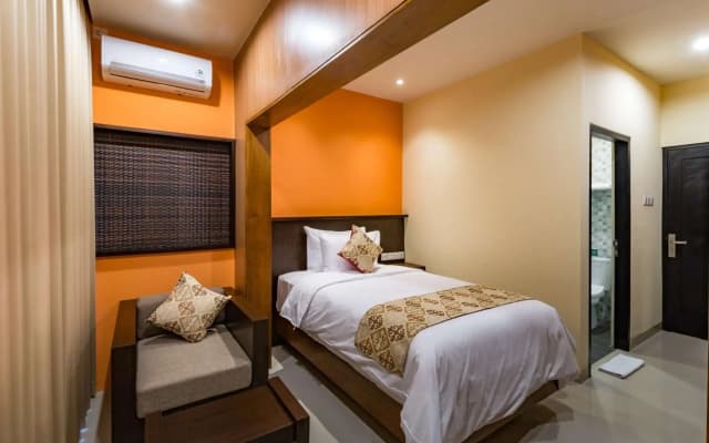AB Hotel Kuta - photo 5