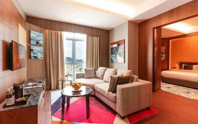 M World Hotel - photo 3