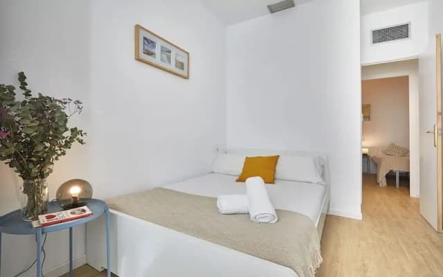 BBarcelona Clot Apartments - photo 3