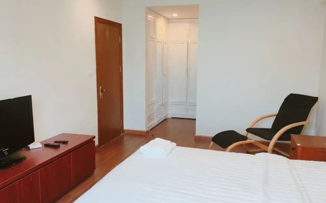 Ur Hanoi Service Apartment - photo 2