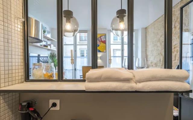 Marais Studio 2p - AC - Wifi - photo 3