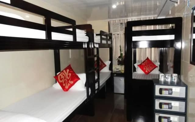 Days Hotel HK - Hostel - photo 4