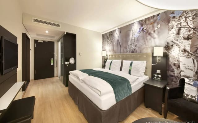 Premier Inn Berlin Alexanderplatz Hotel - photo 5