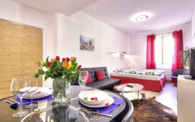 Charles Bridge Cozy Apartments - photo 3