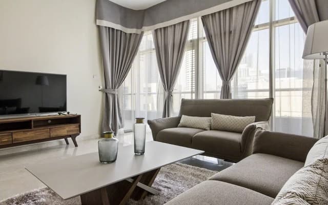 Bespoke Residences - Bay Square - photo 4
