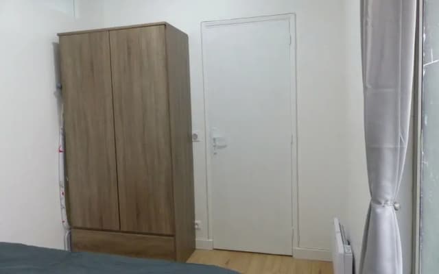 Rue Turgot Apartment - photo 4