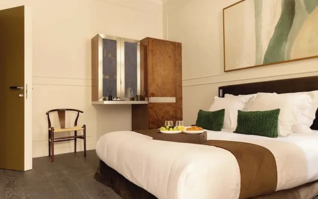 Bourgogne Hostel - Room 02 PRM - 2P - Invalides - photo 2