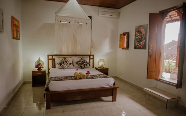 Artha Dewata Home Stay - photo 4