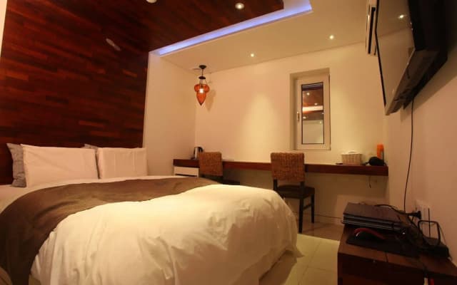 Hotel Jade - photo 3