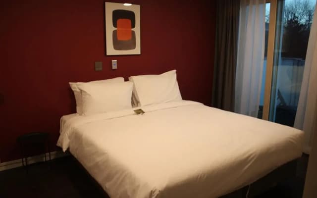 Boutique Hotel YOUNG-Inn - photo 2