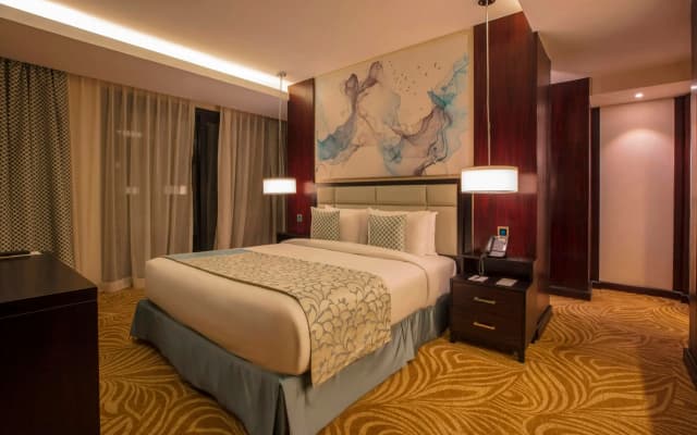Triumph Luxury Hotel - photo 4
