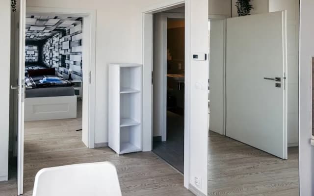 Cozy Apartment with Big Terrace - Karlín - photo 4